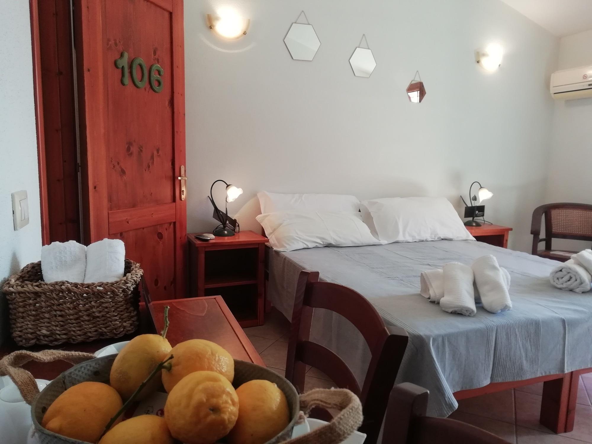 Hotel Velasole Posada  Bagian luar foto