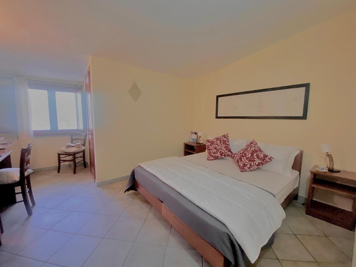 Hotel Velasole Posada  Bagian luar foto